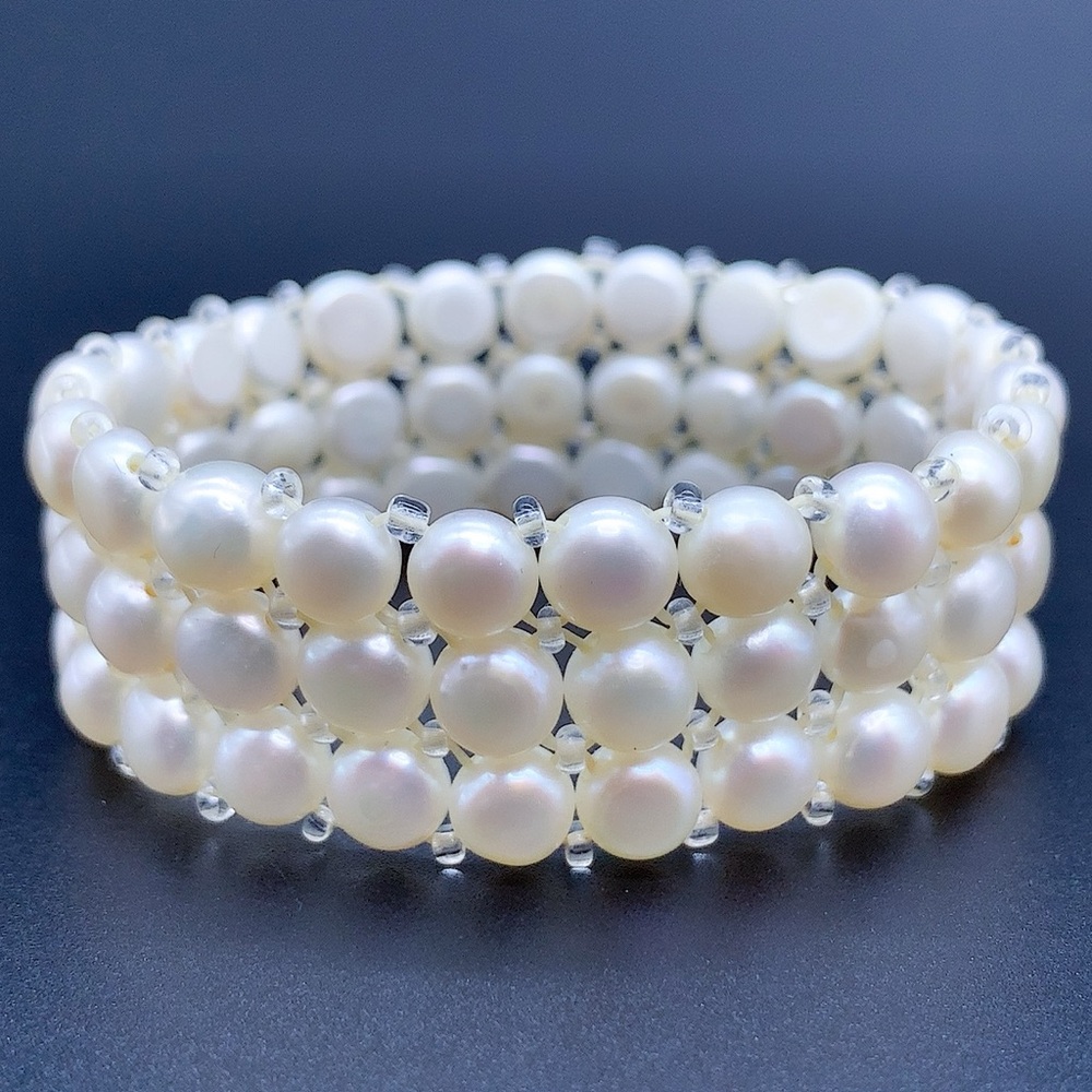 Genuine 3-Strands Elegant White Pearl Bracelet
